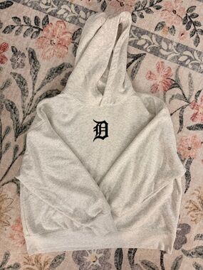 Detroit Tigers Light Gray Women's Hoodie